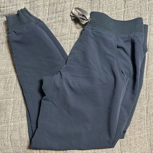 Figs Zamora joggers dark harbor size small petite